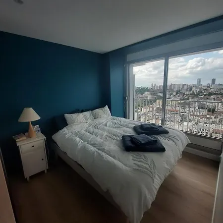Appt Neuf Balcon Vue Panoramique La Defense Et Paris *